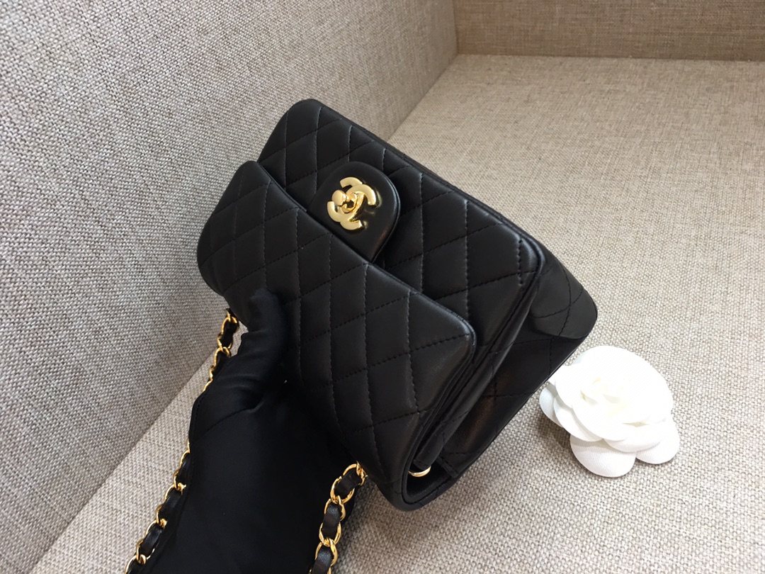 Small Classic Flap Lambskin Bag A01116 Black/Gold